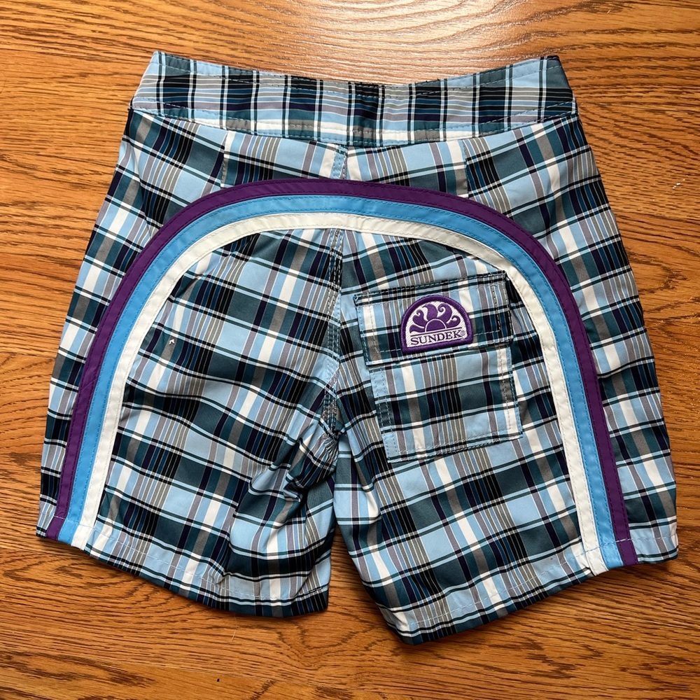 Boys SUNDEK bathing suit size 4